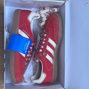 Wales Bonner adidas sambas mens 5. Sadly I accidentally ordered the wrong size.